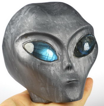 4.2" Frosted Tera-hertz Crystal Skull Companion Star Being Female Alien with Labradorite Eyes， Reiki Healing Stone Statue