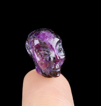 Gemstone 0.4" Sugilite Hand Carved Fairy Elf Alien Crystal Skull Companion Sculpture
