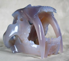 AMAZING Agate Carved Crystal Smilodon SABER-TOOTHED Tiger/Cat Skull