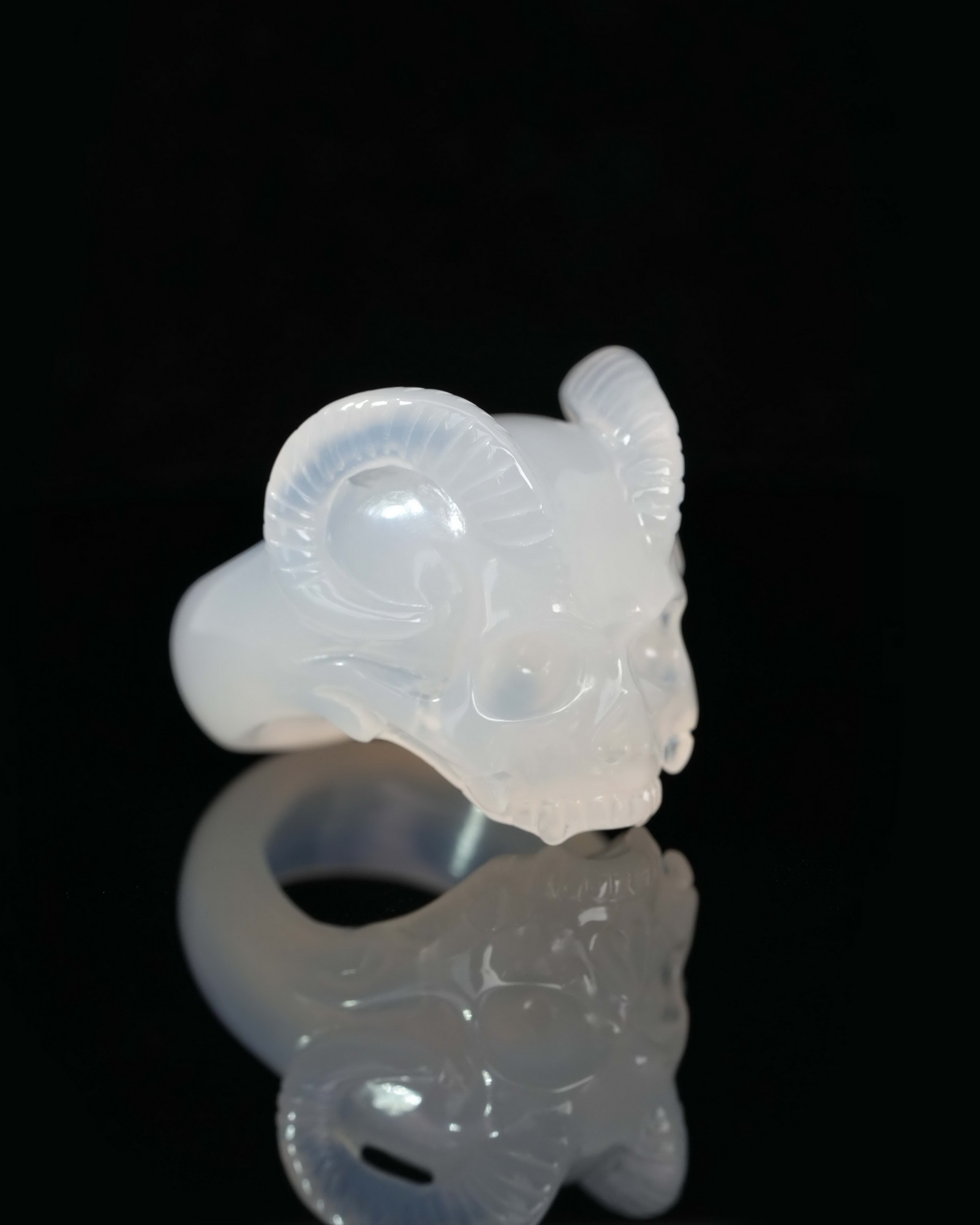US Size 11# Agate Hand Carved Crystal Skull Ring, Skull Jewelry