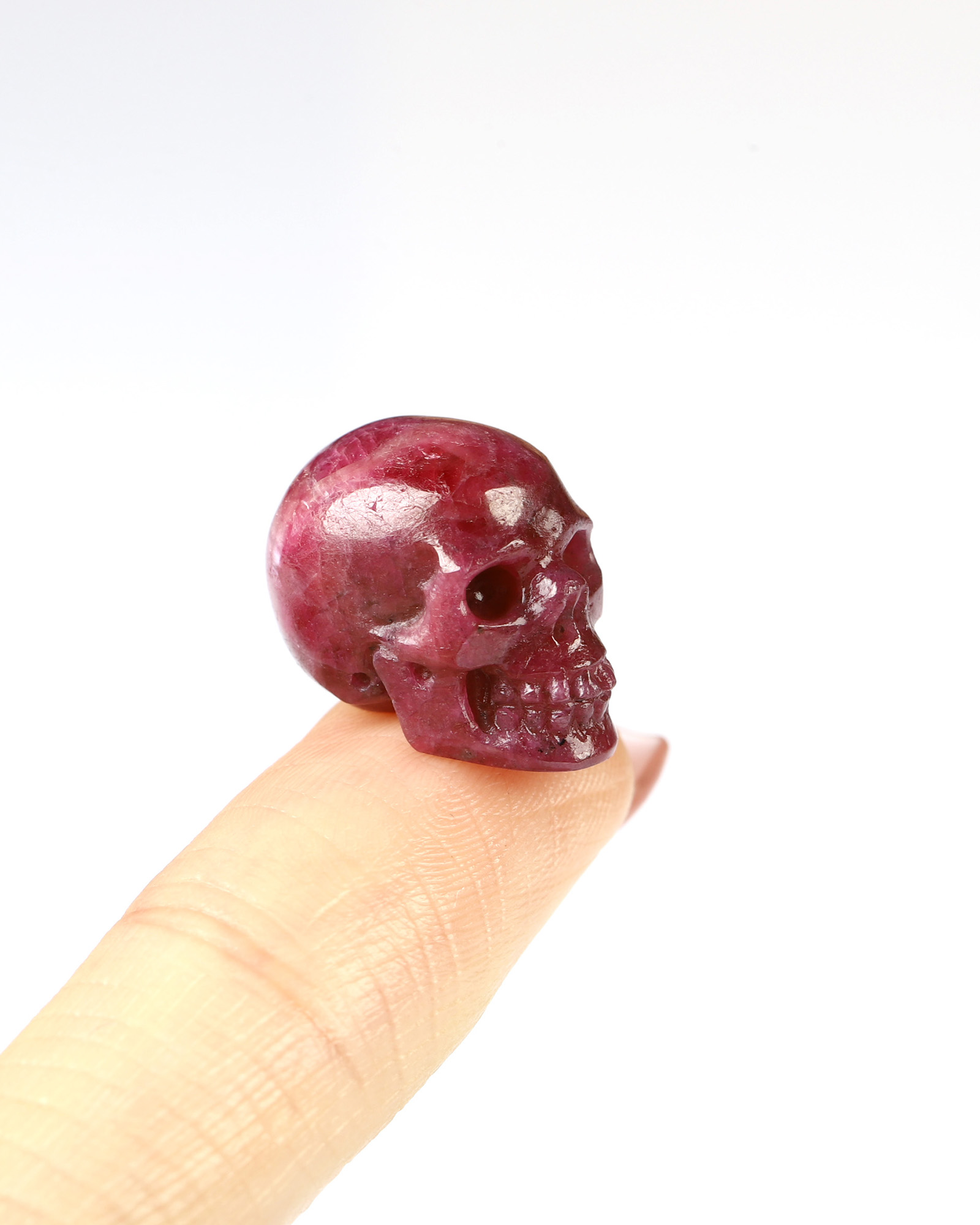 Rare 0.6" Ruby Carved Gem Skull, Skullis Realistic