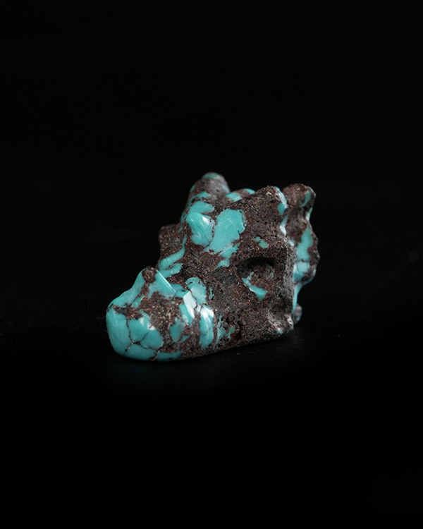 Gemstone 0.6" Turquoise Hand Carved Crystal Dragon Skull Sculpture, Crystal Healing