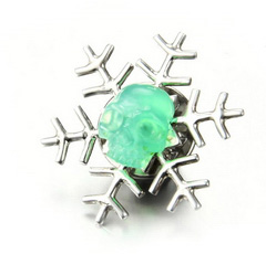 Gemstone Chrysoprase & 925 Sterling Silver Carved Crystal Skull Collar Button with 925 Sterling SilverSnowflake