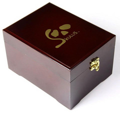 Skullis Wood Box for 3.5